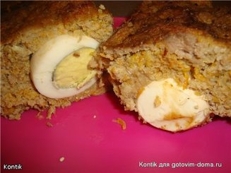 Рулет из фарша с яйцом