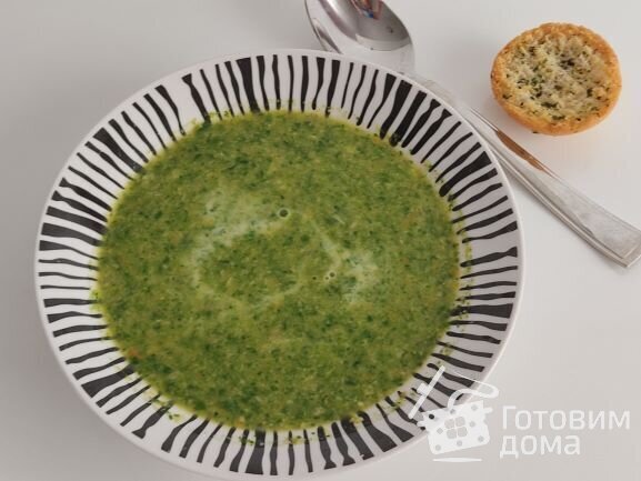 Бельгийский суп-пюре с грибами и шпинатом фото к рецепту 2