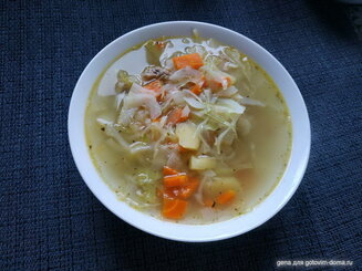 Щи из свежей капусты с курицей