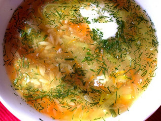 Хурда (узбекский суп с рисом и овощами)