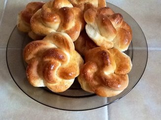 Имбирные булочки-розочки с корицей