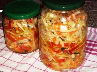 Салат с капустой "Пестренький"