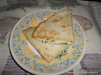 Ека или Горячая закуска из лаваша с сыром и зеленью
