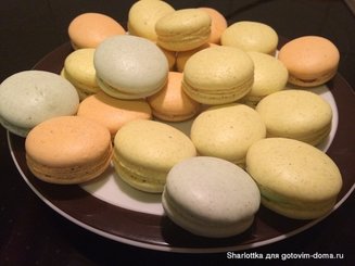 Клубничные макаронс на итальянской меренге (Macarons a la fraise)