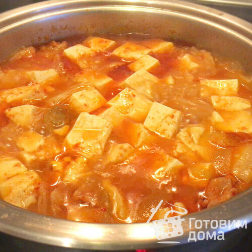 Кимчи Тиге - корейский острый суп со свининой и кимчи