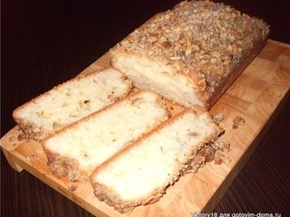 Кекс на кефире с орехами