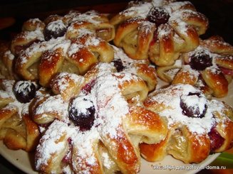 "Ананасовые хризантемы" (ананасы в слойке)