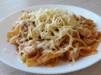 Спагетти с курицей