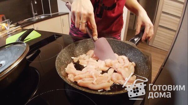 Салат с курицей без майонеза фото к рецепту 2