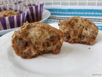 Медовые кексы, яблочные маффины и ещё 2 постных рецепта