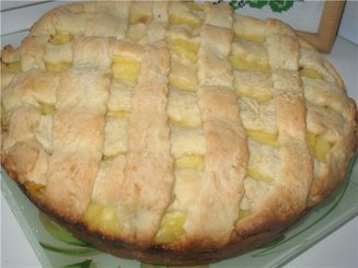 Яблочный пирог с нежным кремом