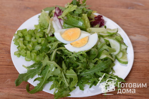 Зеленый салат с сельдереем, яйцами и майонезом &quot;Махеев&quot; фото к рецепту 1