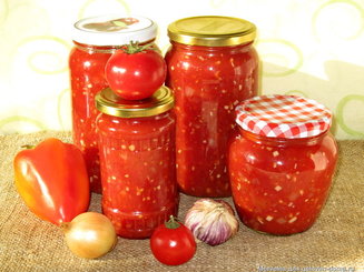 Томатный соус с перцем и чесноком (вариант лечо)