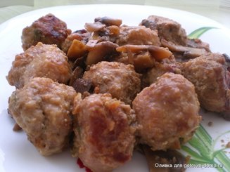 Polpette al sugo - Фрикадельки в соусе с шампиньонами
