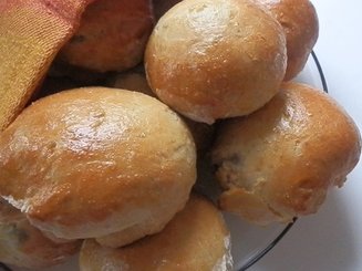 Открытые пирожки с сыром и зеленью