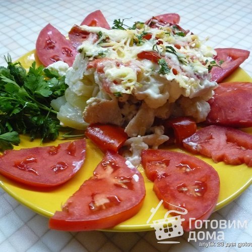 Цветная капуста с курицей в духовке