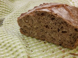 Ржаной хлеб с хлопьями и семечками (на закваске)