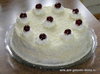 Белый торт-трюфель с вишнями