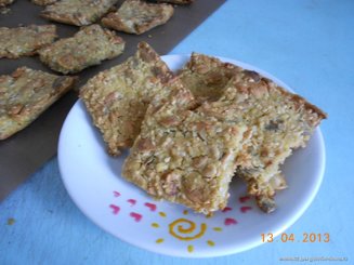 Хрустящие мультизерновые хлебцы с семечками