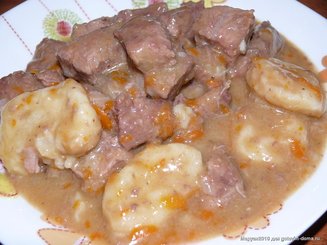 Тушеная говядина в старинном вкусе