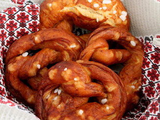 Брецели (Laugenbrezeln)