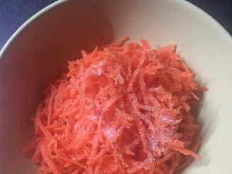 Салат из тертой моркови