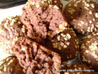 Шоколадные маффины с белым шоколадом и миндалем