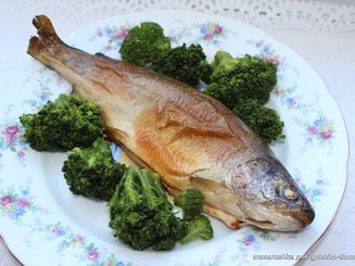 Кумжа (морская форель) запеченная