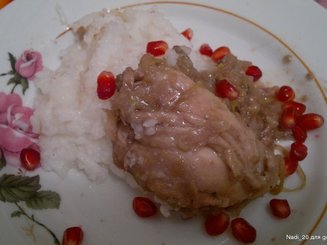 Курица в гранатовом соусе