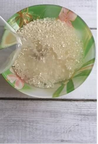 Молочная рисовая каша в мультиварке фото к рецепту 1