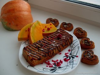Тыквенный кекс с малиной
