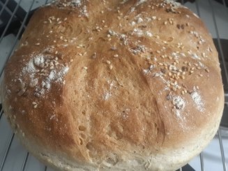 Деревенский ржаной хлеб на дрожжах