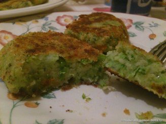 Котлеты из брокколи и картофеля