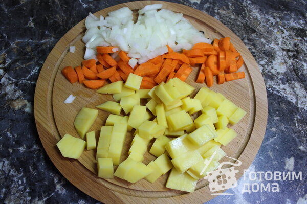 Картофельная запеканка с овощами и рыбой из мультиварки фото к рецепту 2