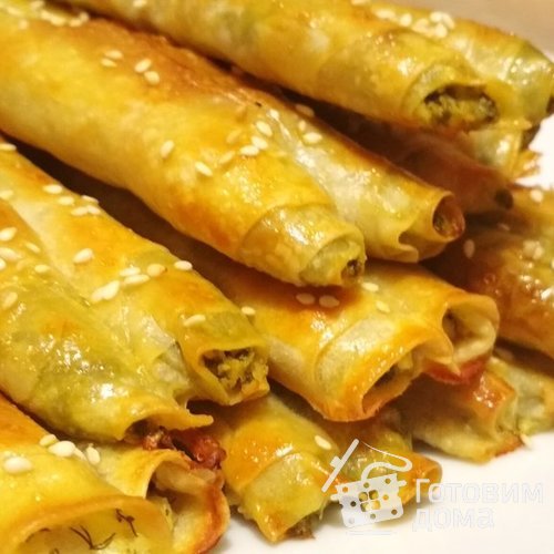 Роллини с брынзой и шпинатом