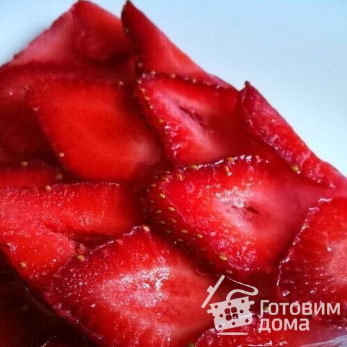 Йогуртовый торт с клубникой