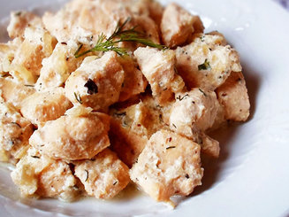 Рагу из курицы со сливками и можжевельником