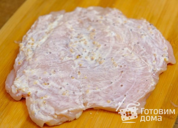 Куриный рулет с грибами и сыром - просто, вкусно и красиво! фото к рецепту 1