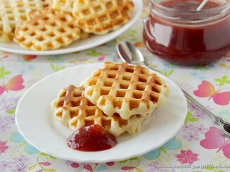 Мягкие вафли на йогурте