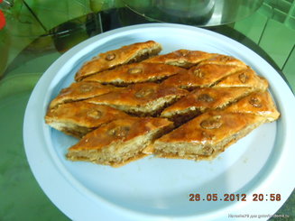 Бакинская пахлава