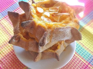 Калитки с пшенной кашей и абрикосами