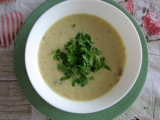 Пряный суп-пюре с цветной капустой и миндалём
