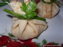 Блинные мешочки с начинкой из курицы с сыром от Викуся Кукуся Блинные мешочки с начинкой из курицы с сыром от Викуся Кукуся