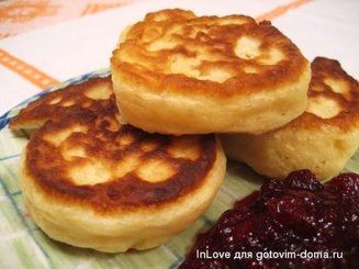 Пышные оладушки на дрожжах
