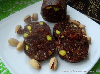 Salame di fichi (сладкая колбаса из сушеного инжира)