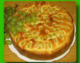 Творожный пирог с виноградом