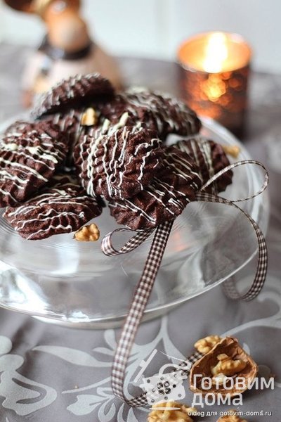Шоколадное печенье с грецким орехом и корнем имбиря фото к рецепту 2
