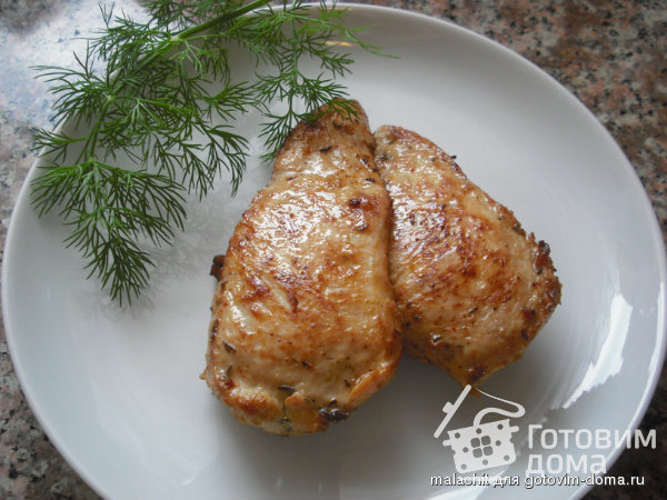 Салат из курицы со свежим огурцом и черносливом фото к рецепту 1