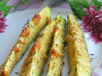 Запечёные кабачковые палочки в хрустящей сырной панировке