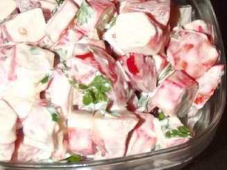 Салат из крабовых палочек и помидоров